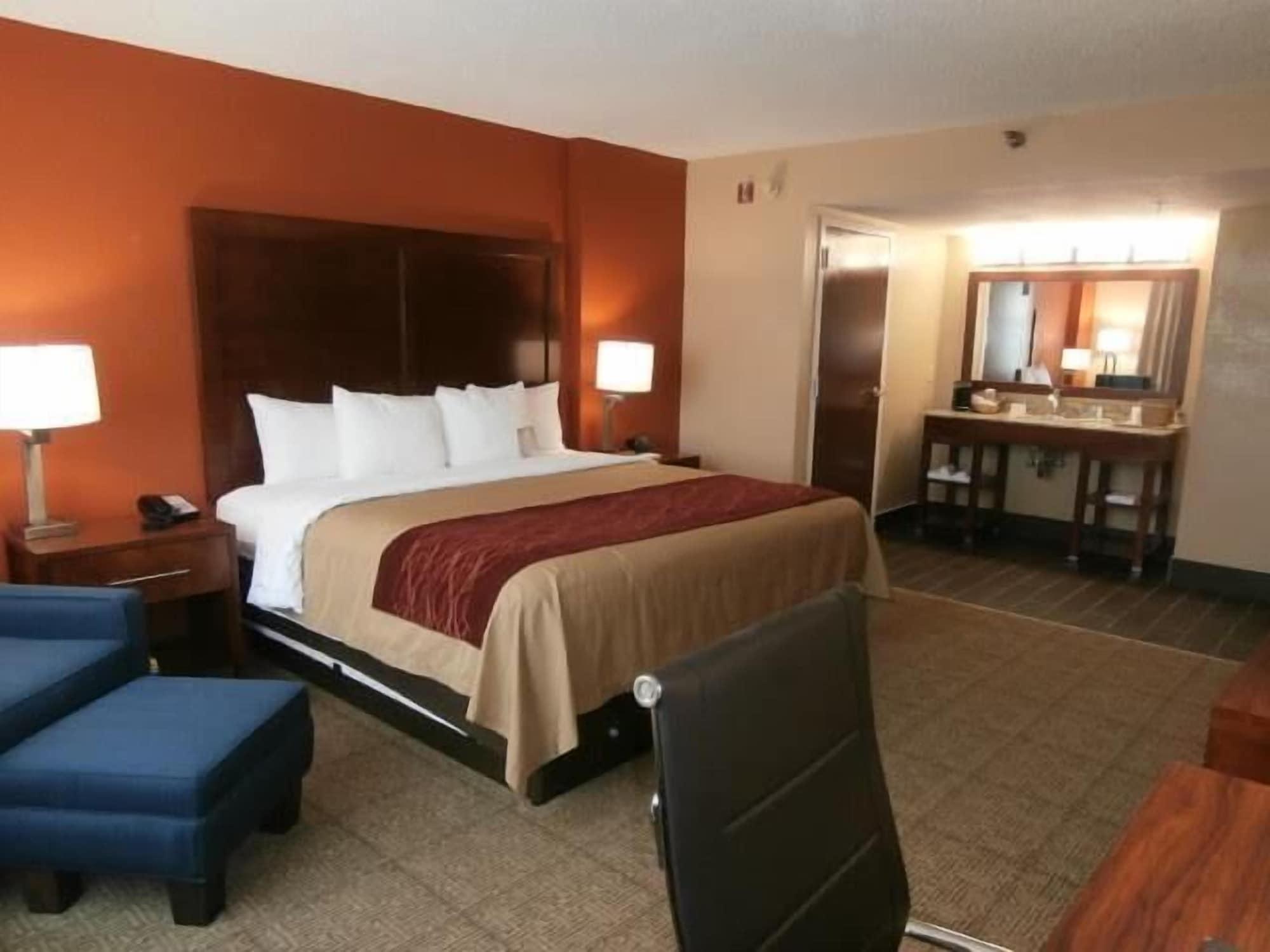 Comfort Inn & Suites Lakeland North I-4 Esterno foto