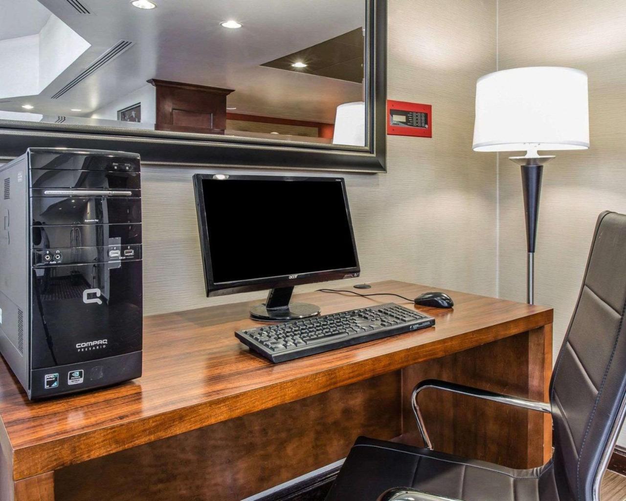 Comfort Inn & Suites Lakeland North I-4 Esterno foto